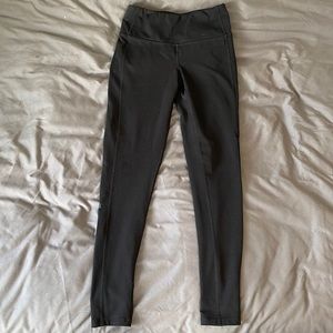 Women’s The North Face Compression Leggings - small